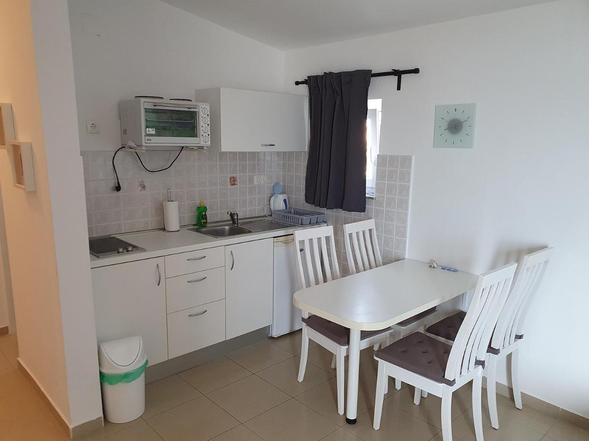 Ivanovic Apartment *